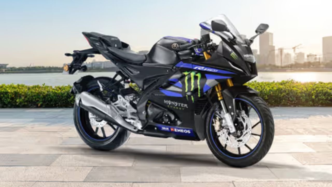R15M Moto GP